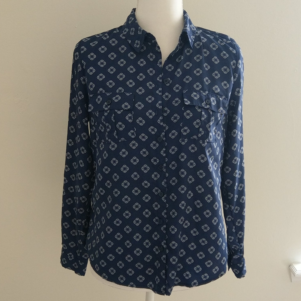 Gap Button down silky blouse